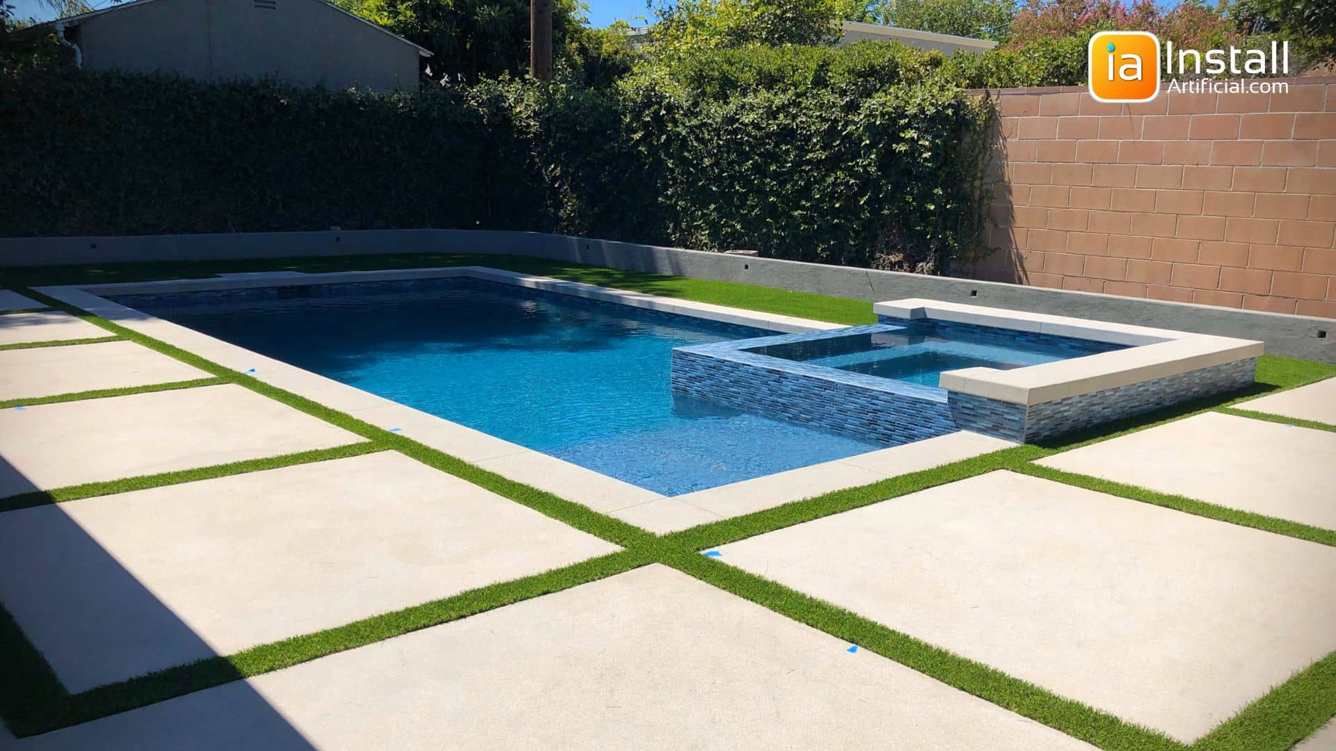 Trend Alert: Installing Turf between Concrete Slabs